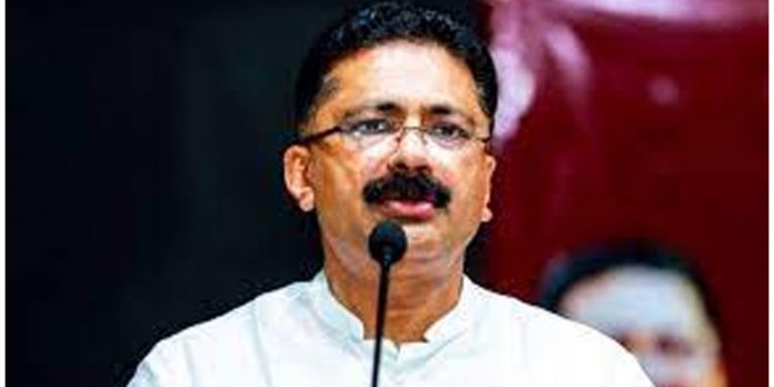 ജസ്റ്റിസ് സിറിയക് ജോസഫിനെ വെല്ലുവിളിച്ച് കെ.ടി ജലീല് ; രാജി വെയ്ക്കണമെന്ന് ആവശ്യം ജസ്റ്റിസ് സിറിയക് ജോസഫിനെ വെല്ലുവിളിച്ച് കെ.ടി ജലീല് ; രാജി വെയ്ക്കണമെന്ന് ആവശ്യം