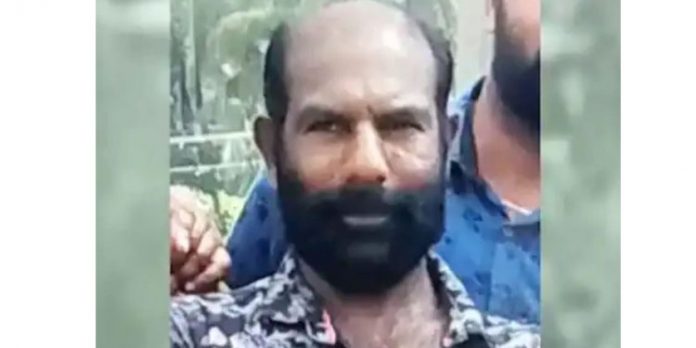 ഹരിദാസിനെ വെട്ടി കൊലപ്പെടുത്തിയ സംഭവം ബിജെപി ആര്എസ്എസ് പ്രവര്ത്തകരായ നാലുപേര് കൂടി അറസ്റ്റില് ഹരിദാസിനെ വെട്ടി കൊലപ്പെടുത്തിയ സംഭവം ബിജെപി ആര്എസ്എസ് പ്രവര്ത്തകരായ നാലുപേര് കൂടി അറസ്റ്റില്