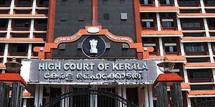 ആത്മഹത്യയുടെ നിരക്കില് കേരളം രാജ്യത്ത് അഞ്ചാം സ്ഥാനത്ത് : ക്രൈം റിക്കാര്ഡ്സ് ബ്യൂറോ ആത്മഹത്യയുടെ നിരക്കില് കേരളം രാജ്യത്ത് അഞ്ചാം സ്ഥാനത്ത് : ക്രൈം റിക്കാര്ഡ്സ് ബ്യൂറോ