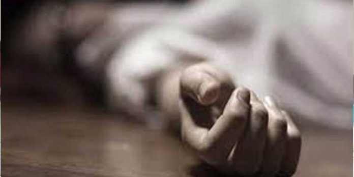 12 വയസുകാരന് ആറ് നില കെട്ടിടത്തില് നിന്ന് വീണു മരിച്ച നിലയില് 12 വയസുകാരന് ആറ് നില കെട്ടിടത്തില് നിന്ന് വീണു മരിച്ച നിലയില്