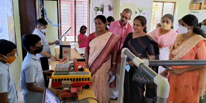 പഴവങ്ങാടി ഗവൺമെന്റ് യുപി സ്കൂൾ ശാസ്ത്ര ദിനാചരണം നാടിന് ആവേശമായി പഴവങ്ങാടി ഗവൺമെന്റ് യുപി സ്കൂൾ ശാസ്ത്ര ദിനാചരണം നാടിന് ആവേശമായി