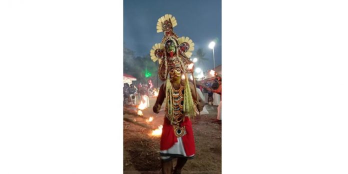 കോട്ടാങ്ങൽ വലിയ പടയണി ഇന്ന് രാത്രി നടക്കും കോട്ടാങ്ങൽ വലിയ പടയണി ഇന്ന് രാത്രി നടക്കും
