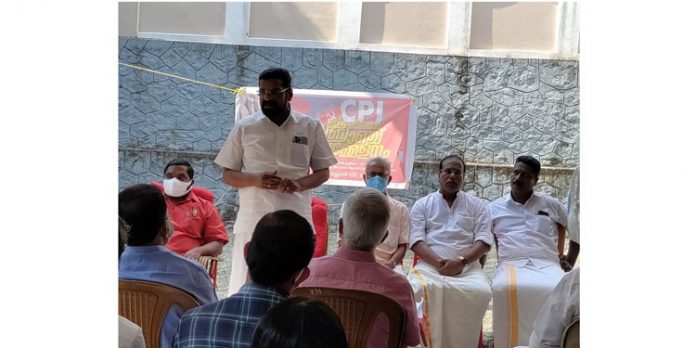 സി പി ഐ ബ്രാഞ്ച് സമ്മേളനങ്ങൾ നടന്നു സി പി ഐ ബ്രാഞ്ച് സമ്മേളനങ്ങൾ നടന്നു