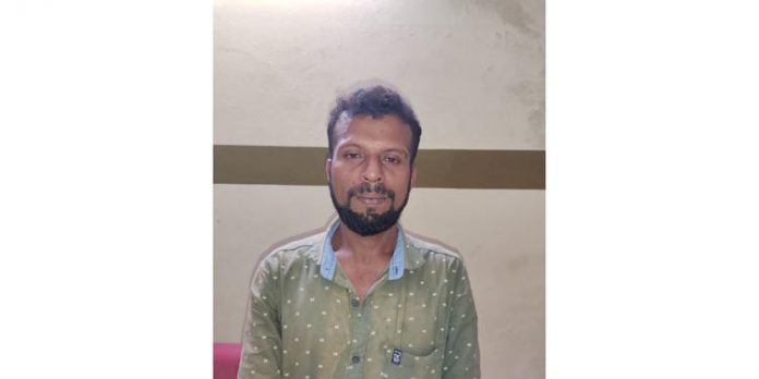 നിരവധി ക്രിമിനൽ കേസുകളിലെ പ്രതി കഞ്ചാവുമായി പിടിയിൽ നിരവധി ക്രിമിനൽ കേസുകളിലെ പ്രതി കഞ്ചാവുമായി പിടിയിൽ