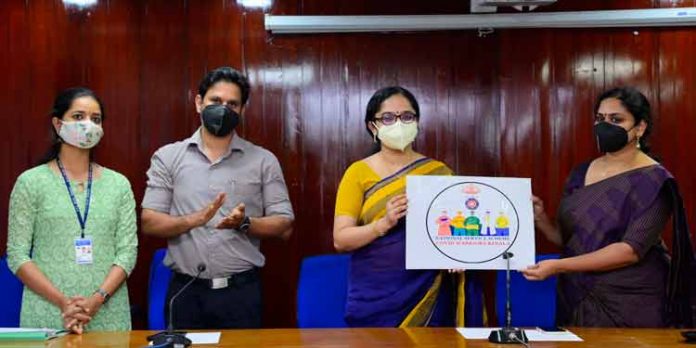 യഥാര്ഥ സേവനം സാധ്യമാക്കുന്നത് പങ്കുവയ്ക്കലിലൂടെ : ജില്ലാ കളക്ടര് യഥാര്ഥ സേവനം സാധ്യമാക്കുന്നത് പങ്കുവയ്ക്കലിലൂടെ : ജില്ലാ കളക്ടര്