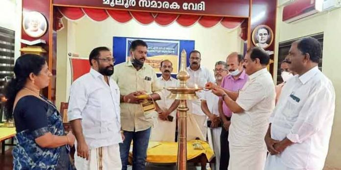 ചെങ്ങന്നൂര് എസ്.എന്.ഡി.പി യൂണിയനില് പ്രീമാര്യേജ് കൗണ്സിലിംഗ് ക്ലാസ്സുകള് തുടങ്ങി ചെങ്ങന്നൂര് എസ്.എന്.ഡി.പി യൂണിയനില് പ്രീമാര്യേജ് കൗണ്സിലിംഗ് ക്ലാസ്സുകള് തുടങ്ങി