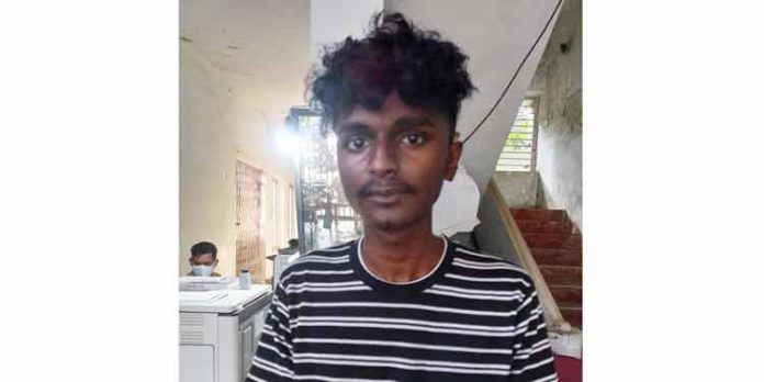 പ്രായപൂർത്തിയാകാത്ത പെണ്കുട്ടിയെ ലൈംഗികമായി പീഡിപ്പിച്ച കേസില് കാമുകന് അറസ്റ്റില് പ്രായപൂർത്തിയാകാത്ത പെണ്കുട്ടിയെ ലൈംഗികമായി പീഡിപ്പിച്ച കേസില് കാമുകന് അറസ്റ്റില്