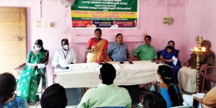 സൗജന്യ യോഗ പരിശീലനം ഉദ്ഘാടനം ചെയ്തു സൗജന്യ യോഗ പരിശീലനം ഉദ്ഘാടനം ചെയ്തു