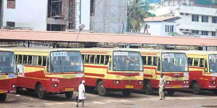 കെഎസ്ആര്ടിസിയില് വീണ്ടും ശമ്പളം മുടങ്ങി ; സാങ്കേതിക തടസമെന്ന് എംഡി കെഎസ്ആര്ടിസിയില് വീണ്ടും ശമ്പളം മുടങ്ങി ; സാങ്കേതിക തടസമെന്ന് എംഡി
