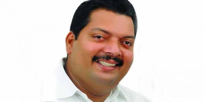 കേരളാ കോൺഗ്രസ് (എം) നേതാവ് സാജൻ തൊടുക ഖാദിബോർഡ് മെമ്പർ കേരളാ കോൺഗ്രസ് (എം) നേതാവ് സാജൻ തൊടുക ഖാദിബോർഡ് മെമ്പർ