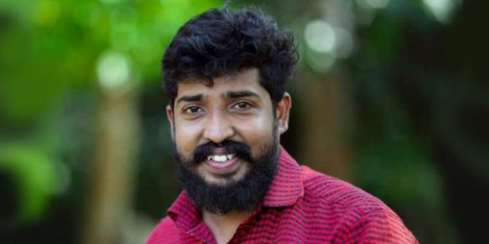 പീഡനക്കേസിൽ ശ്രീകാന്ത് വെട്ടിയാറിന് മുൻകൂർ ജാമ്യം പീഡനക്കേസിൽ ശ്രീകാന്ത് വെട്ടിയാറിന് മുൻകൂർ ജാമ്യം