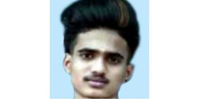 കാണാതായ യുവാവിനെ ബൈക്ക് മറിഞ്ഞ് മരിച്ച നിലയില് കണ്ടെത്തി കാണാതായ യുവാവിനെ ബൈക്ക് മറിഞ്ഞ് മരിച്ച നിലയില് കണ്ടെത്തി