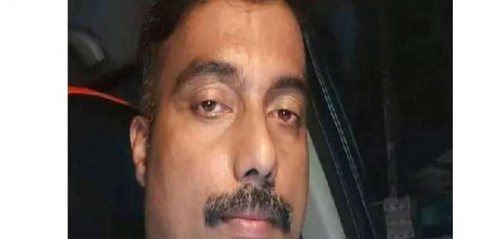 ശമ്പളം നൽകാതെ ജോലിയില് നിന്ന് പിരിച്ചുവിട്ടു ; മനോവിഷമത്തില് യുവാവ് ജീവനൊടുക്കി ശമ്പളം നൽകാതെ ജോലിയില് നിന്ന് പിരിച്ചുവിട്ടു ; മനോവിഷമത്തില് യുവാവ് ജീവനൊടുക്കി