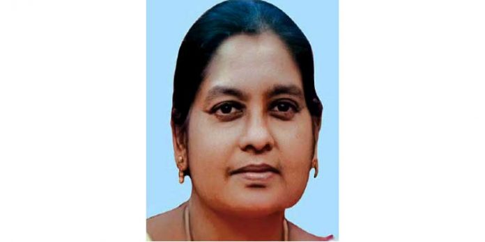 ഇരുചക്ര വാഹനങ്ങള് കൂട്ടിയിടിച്ച് സ്കൂള് അധ്യാപിക മരിച്ചു ഇരുചക്ര വാഹനങ്ങള് കൂട്ടിയിടിച്ച് സ്കൂള് അധ്യാപിക മരിച്ചു