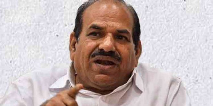 വീട്ടുകാരുടെ മുന്നില്വച്ച് ഹരിദാസിനെ വെട്ടി നുറുക്കിയത് ആസൂത്രിതം ; കോടിയേരി ബാലകൃഷ്ണന് വീട്ടുകാരുടെ മുന്നില്വച്ച് ഹരിദാസിനെ വെട്ടി നുറുക്കിയത് ആസൂത്രിതം ; കോടിയേരി ബാലകൃഷ്ണന്