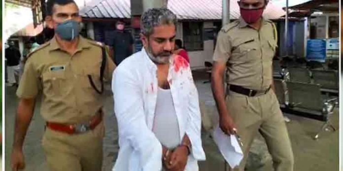 കാഞ്ഞിരപ്പള്ളിയിൽ സ്വത്ത് തർക്കത്തിനിടെയുണ്ടായ വെടിവെയ്പ്പ് ; വെടിയേറ്റ മാത്യു സ്കറിയയും മരിച്ചു കാഞ്ഞിരപ്പള്ളിയിൽ സ്വത്ത് തർക്കത്തിനിടെയുണ്ടായ വെടിവെയ്പ്പ് ; വെടിയേറ്റ മാത്യു സ്കറിയയും മരിച്ചു