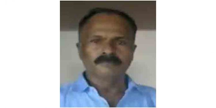 തൊടുപുഴയില് വീട്ടമ്മയെ സഹോദരീഭര്ത്താവ് വെട്ടിക്കൊലപ്പെടുത്തി തൊടുപുഴയില് വീട്ടമ്മയെ സഹോദരീഭര്ത്താവ് വെട്ടിക്കൊലപ്പെടുത്തി