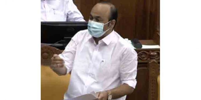 ബജറ്റ് അവതരണത്തിന് മുന്പ് ചര്ച്ചയ്ക്കുള്ള അവസരം ഇല്ലാതാക്കിയെന്ന് വി.ഡി സതീശന് ബജറ്റ് അവതരണത്തിന് മുന്പ് ചര്ച്ചയ്ക്കുള്ള അവസരം ഇല്ലാതാക്കിയെന്ന് വി.ഡി സതീശന്