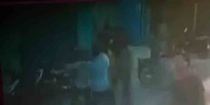 ഗുണ്ടാനേതാവിനെ വെട്ടിക്കൊന്ന സംഭവത്തില് എട്ട് പേര് അറസ്റ്റില് ഗുണ്ടാനേതാവിനെ വെട്ടിക്കൊന്ന സംഭവത്തില് എട്ട് പേര് അറസ്റ്റില്