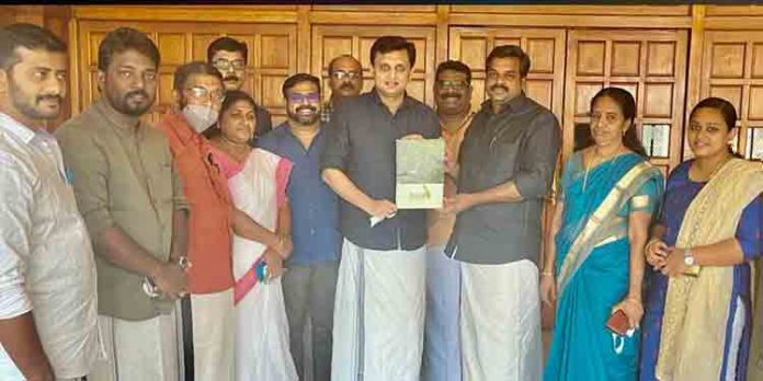 കോന്നി ടൂറിസം ഗ്രാമം പദ്ധതി സർക്കാരിൽ സമർപ്പിച്ചു കോന്നി ടൂറിസം ഗ്രാമം പദ്ധതി സർക്കാരിൽ സമർപ്പിച്ചു