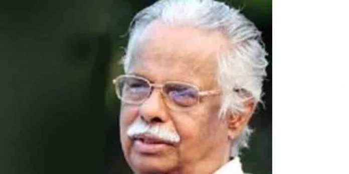 ഗാന്ധി കുടുംബത്തിനെതിരെ രൂക്ഷവിമര്ശനവുമായി ടി പത്മനാഭന് ഗാന്ധി കുടുംബത്തിനെതിരെ രൂക്ഷവിമര്ശനവുമായി ടി പത്മനാഭന്