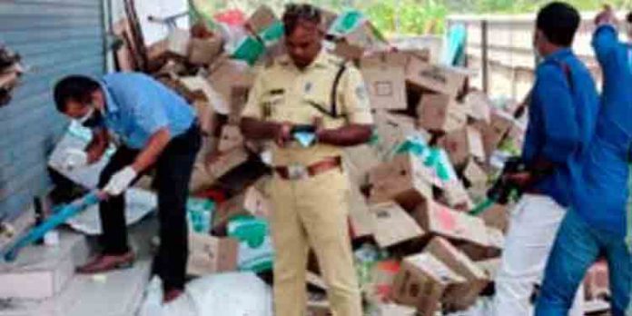 ബീവറേജ് കോര്പ്പറേഷന്റെ മദ്യവില്പനശാലയില് മോഷണം ബീവറേജ് കോര്പ്പറേഷന്റെ മദ്യവില്പനശാലയില് മോഷണം