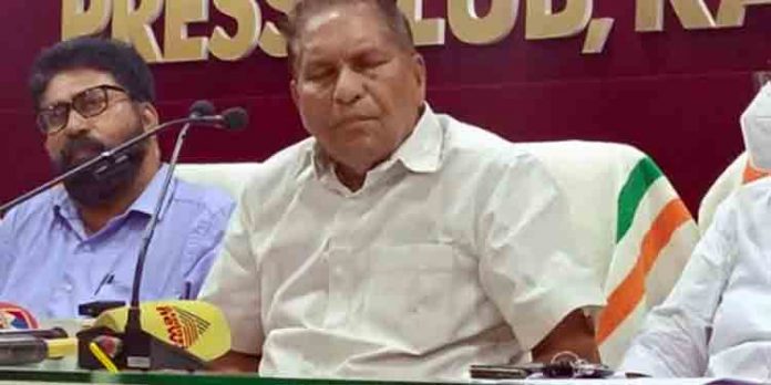 തൊഴിലാളികള്ക്കു സ്ഥാപനത്തിന്റെ മുന്പില് ഇരുന്ന് രാമനാമം ജപിക്കാന് കഴിയില്ല : കെ.പി സഹദേവന് തൊഴിലാളികള്ക്കു സ്ഥാപനത്തിന്റെ മുന്പില് ഇരുന്ന് രാമനാമം ജപിക്കാന് കഴിയില്ല : കെ.പി സഹദേവന്