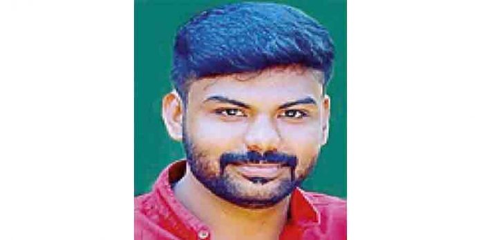 മതസ്പര്ധ വളര്ത്തുന്ന വീഡിയോ യൂട്യൂബ് ചാനല് വഴി വാര്ത്തയായി അവതരിപ്പിച്ച യുവാവ് അറസ്റ്റില് മതസ്പര്ധ വളര്ത്തുന്ന വീഡിയോ യൂട്യൂബ് ചാനല് വഴി വാര്ത്തയായി അവതരിപ്പിച്ച യുവാവ് അറസ്റ്റില്