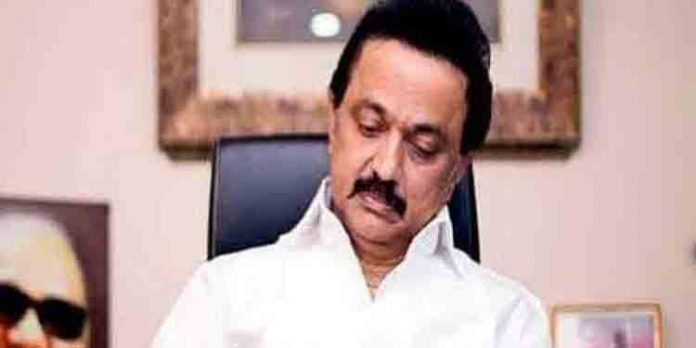 ലൈംഗികാതിക്രമം ;പതിനേഴുകാരിയുടെ പരാതിയില് അതിവേഗം നടപടിയെടുത്ത് തമിഴ്നാട് സര്ക്കാര് ലൈംഗികാതിക്രമം ;പതിനേഴുകാരിയുടെ പരാതിയില് അതിവേഗം നടപടിയെടുത്ത് തമിഴ്നാട് സര്ക്കാര്