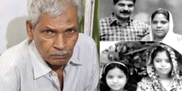 മകനും കുടുംബവും കണ്മുന്നില് കത്തിയമരുന്നു ; പകതീരാതെ വീണ്ടും പെട്രോള് കുപ്പി മുറിക്കുള്ളിലേയ്ക്ക് എറിഞ്ഞ് ഹമീദ് മകനും കുടുംബവും കണ്മുന്നില് കത്തിയമരുന്നു ; പകതീരാതെ വീണ്ടും പെട്രോള് കുപ്പി മുറിക്കുള്ളിലേയ്ക്ക് എറിഞ്ഞ് ഹമീദ്