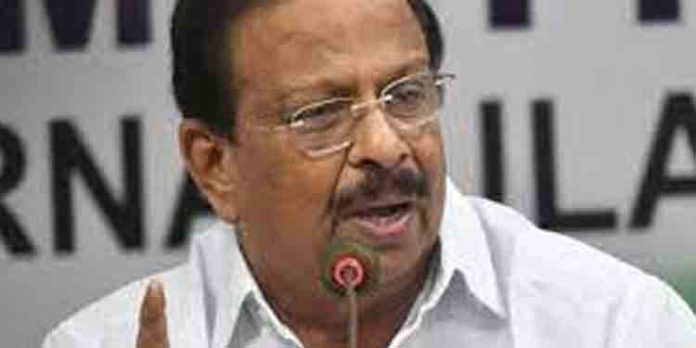 ആരിഫ് മുഹമ്മദ് ഖാനെ പോലെ ഇത്ര നാണംകെട്ട, കഴിവുകെട്ട, ഗതികെട്ട ഒരു ഗവര്ണറെ കേരളം ഇതിന് മുമ്പ് കണ്ടിട്ടില്ല : കെ. സുധാകരന് ആരിഫ് മുഹമ്മദ് ഖാനെ പോലെ ഇത്ര നാണംകെട്ട, കഴിവുകെട്ട, ഗതികെട്ട ഒരു ഗവര്ണറെ കേരളം ഇതിന് മുമ്പ് കണ്ടിട്ടില്ല : കെ. സുധാകരന്