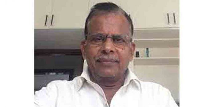 ടിഎൻ പ്രതാപനെ പോലെ എഴുതിക്കൊണ്ട് വന്ന് വായിക്കുന്നതിൽ കാര്യമില്ല, അത് സുരേഷ് ഗോപിയിൽ നിന്ന് പഠിക്കണം : കെപി സുകുമാരൻ ടിഎൻ പ്രതാപനെ പോലെ എഴുതിക്കൊണ്ട് വന്ന് വായിക്കുന്നതിൽ കാര്യമില്ല, അത് സുരേഷ് ഗോപിയിൽ നിന്ന് പഠിക്കണം : കെപി സുകുമാരൻ