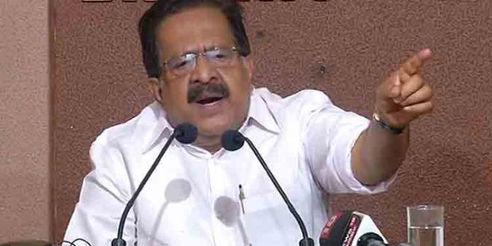 സിൽവർ ലൈനിൽ അഴിമതി, ഭൂമി ഏറ്റെടുക്കുന്നത് പണയം വെക്കാന് – രമേശ് ചെന്നിത്തല സിൽവർ ലൈനിൽ അഴിമതി, ഭൂമി ഏറ്റെടുക്കുന്നത് പണയം വെക്കാന് – രമേശ് ചെന്നിത്തല