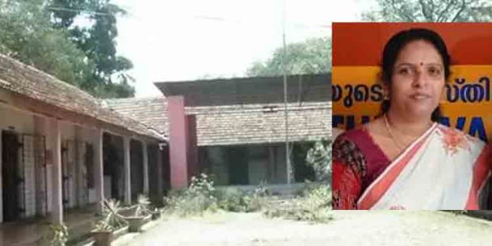 പട്ടികജാതി വിദ്യാര്ത്ഥിയെ പത്താംതരം പരീക്ഷ എഴുതിക്കാതിരിക്കാന് സ്കൂള് അധ്യാപിക പോലീസില് വ്യാജ പരാതി നല്കി പട്ടികജാതി വിദ്യാര്ത്ഥിയെ പത്താംതരം പരീക്ഷ എഴുതിക്കാതിരിക്കാന് സ്കൂള് അധ്യാപിക പോലീസില് വ്യാജ പരാതി നല്കി