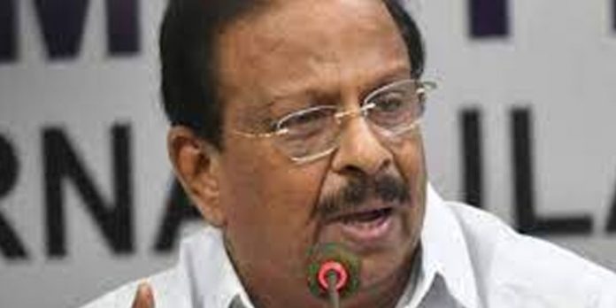 എംപിമാര്ക്ക് മര്ദ്ദനമേറ്റ സംഭവം : ഡല്ഹി പോലീസിന്റെ കാടത്തമെന്ന് കെ.സുധാകരന് എംപിമാര്ക്ക് മര്ദ്ദനമേറ്റ സംഭവം : ഡല്ഹി പോലീസിന്റെ കാടത്തമെന്ന് കെ.സുധാകരന്