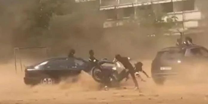 റേസിംഗുമായി ബന്ധപ്പെട്ട് മൂന്ന് വിദ്യാര്ഥികള്ക്കെതിരെ പോലീസ് കേസെടുത്തു റേസിംഗുമായി ബന്ധപ്പെട്ട് മൂന്ന് വിദ്യാര്ഥികള്ക്കെതിരെ പോലീസ് കേസെടുത്തു