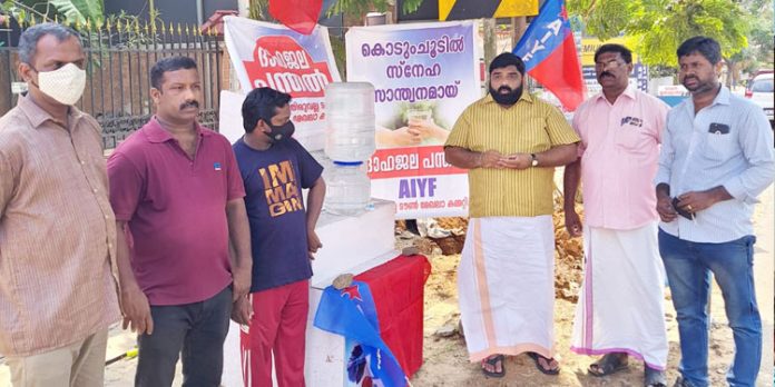 ദാഹജല പന്തൽ പദ്ധതിയുടെ ഉദ്ഘാടനം നടത്തി ദാഹജല പന്തൽ പദ്ധതിയുടെ ഉദ്ഘാടനം നടത്തി
