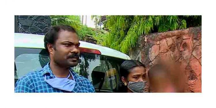 : ചികിത്സാപ്പിഴവിനെത്തുടര്ന്ന് ഒന്നര വയസുള്ള വനവാസി ബാലന്റെ കൈയ്ക്ക് വൈകല്യം സംഭവിച്ചതായി പരാതി : ചികിത്സാപ്പിഴവിനെത്തുടര്ന്ന് ഒന്നര വയസുള്ള വനവാസി ബാലന്റെ കൈയ്ക്ക് വൈകല്യം സംഭവിച്ചതായി പരാതി