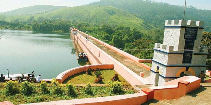 മുല്ലപ്പെരിയാര് അണക്കെട്ട് സംബന്ധിച്ച ഹര്ജികള് പരിഗണിക്കുന്നത് സുപ്രീംകോടതി വ്യാഴാഴ്ചത്തേക്ക് മാറ്റി മുല്ലപ്പെരിയാര് അണക്കെട്ട് സംബന്ധിച്ച ഹര്ജികള് പരിഗണിക്കുന്നത് സുപ്രീംകോടതി വ്യാഴാഴ്ചത്തേക്ക് മാറ്റി