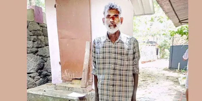 വീട്ടില് ചാരായം വാറ്റ് ഒരാള് അറസ്റ്റില് വീട്ടില് ചാരായം വാറ്റ് ഒരാള് അറസ്റ്റില്