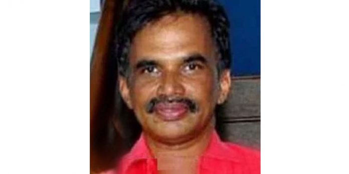 സിപിഎം നേതാവിന്റെ അറസ്റ്റിന് പിന്നാലെ , ഉന്നത പോലീസുദ്യോഗസ്ഥനും ഭാര്യയ്ക്കുമെതിരെ അറസ്റ്റ് വാറണ്ട് സിപിഎം നേതാവിന്റെ അറസ്റ്റിന് പിന്നാലെ , ഉന്നത പോലീസുദ്യോഗസ്ഥനും ഭാര്യയ്ക്കുമെതിരെ അറസ്റ്റ് വാറണ്ട്