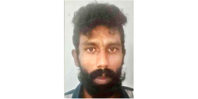 ഗൃഹനാഥനെ പൂട്ടിയിട്ട് ആഭരണം കവര്ന്ന സംഭവത്തില് മോഷ്ടാവ് പിടിയില് ഗൃഹനാഥനെ പൂട്ടിയിട്ട് ആഭരണം കവര്ന്ന സംഭവത്തില് മോഷ്ടാവ് പിടിയില്