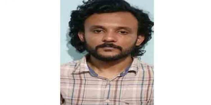 യുവതി ആത്മഹത്യ ചെയ്ത സംഭവത്തില് ഭര്ത്താവ് അറസ്റ്റില് യുവതി ആത്മഹത്യ ചെയ്ത സംഭവത്തില് ഭര്ത്താവ് അറസ്റ്റില്