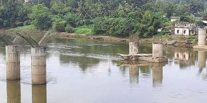റാന്നി വലിയപാലത്തിന്റെ ഭൂമി ഏറ്റെടുക്കൽ ; സ്ഥലം ഉടമകളുടെ യോഗം തിങ്കളാഴ്ച റാന്നി വലിയപാലത്തിന്റെ ഭൂമി ഏറ്റെടുക്കൽ ; സ്ഥലം ഉടമകളുടെ യോഗം തിങ്കളാഴ്ച