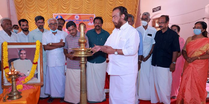 പന്തളം എൻഎസ്എസ് യൂണിയൻ പ്രതിഭാ സംഗമവും മെറിറ്റ് സ്കോളർഷിപ്പ് വിതരണവും നടത്തി പന്തളം എൻഎസ്എസ് യൂണിയൻ പ്രതിഭാ സംഗമവും മെറിറ്റ് സ്കോളർഷിപ്പ് വിതരണവും നടത്തി