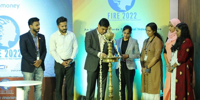 സ്ത്രീകളുടെ സാമ്പത്തിക സ്വാതന്ത്ര്യ ബോധവല്കരണം : ഏസ്മണിയുടെ ഫയര് 2022-ന് തുടക്കമായി സ്ത്രീകളുടെ സാമ്പത്തിക സ്വാതന്ത്ര്യ ബോധവല്കരണം : ഏസ്മണിയുടെ ഫയര് 2022-ന് തുടക്കമായി