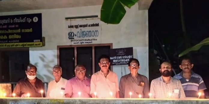 യുദ്ധ ഭീകരതക്കെതിരെ സ്നേഹദീപം തെളിയിച്ചു യുദ്ധ ഭീകരതക്കെതിരെ സ്നേഹദീപം തെളിയിച്ചു