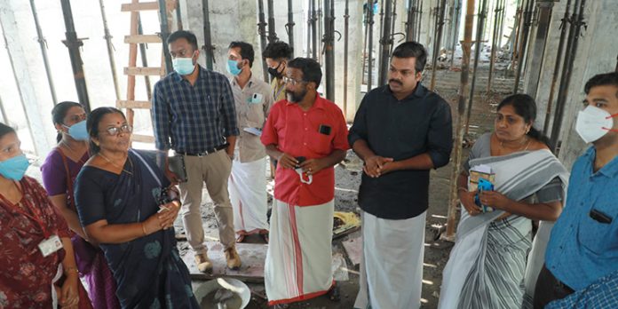 കോന്നി താലൂക്ക് ആശുപത്രിയിലെ നിർമ്മാണ പ്രവർത്തികളുടെ പുരോഗതി എംഎൽഎ സന്ദർശിച്ചു വിലയിരുത്തി കോന്നി താലൂക്ക് ആശുപത്രിയിലെ നിർമ്മാണ പ്രവർത്തികളുടെ പുരോഗതി എംഎൽഎ സന്ദർശിച്ചു വിലയിരുത്തി