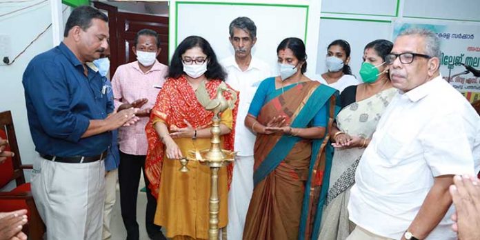 റവന്യൂവകുപ്പിന്റെ സേവനങ്ങള് ജനങ്ങളില് എത്തിക്കാന് വില്ലേജ്തല ജനകീയ വികസന സമിതി ഇടപെടണം : ജില്ലാ കളക്ടര് റവന്യൂവകുപ്പിന്റെ സേവനങ്ങള് ജനങ്ങളില് എത്തിക്കാന് വില്ലേജ്തല ജനകീയ വികസന സമിതി ഇടപെടണം : ജില്ലാ കളക്ടര്