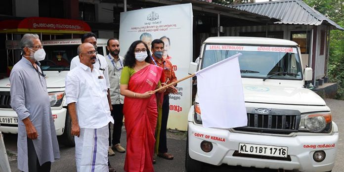ക്ഷമത, ജാഗ്രത പദ്ധതികളുടെ ജില്ലാതല ഫ്ളാഗ് ഓഫ് ജില്ലാ കളക്ടര് നിര്വഹിച്ചു ക്ഷമത, ജാഗ്രത പദ്ധതികളുടെ ജില്ലാതല ഫ്ളാഗ് ഓഫ് ജില്ലാ കളക്ടര് നിര്വഹിച്ചു